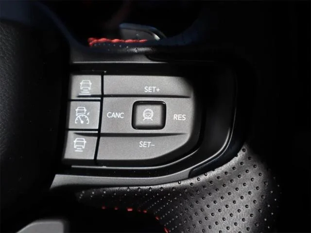 New 2025 Diamond Black Crystal Pearlcoat Dodge Scat Pack image 22