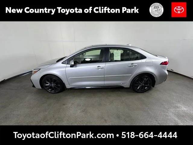 Used 2025 Silver Toyota SE image 6