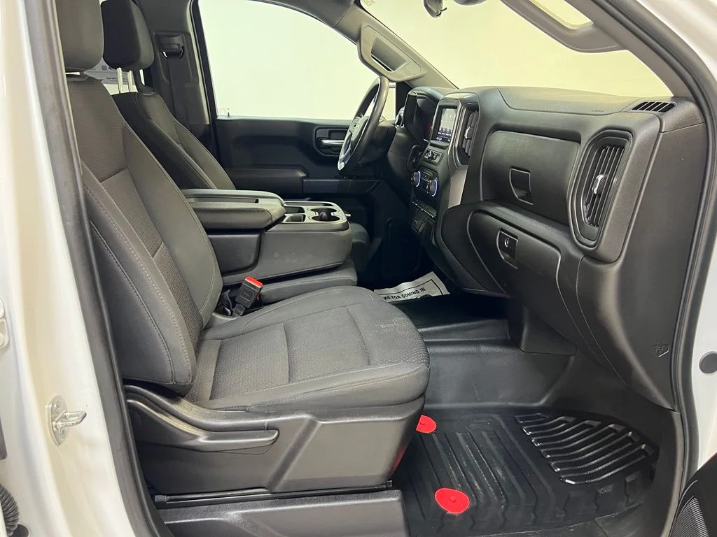 Used 2024 White Chevrolet WT image 31