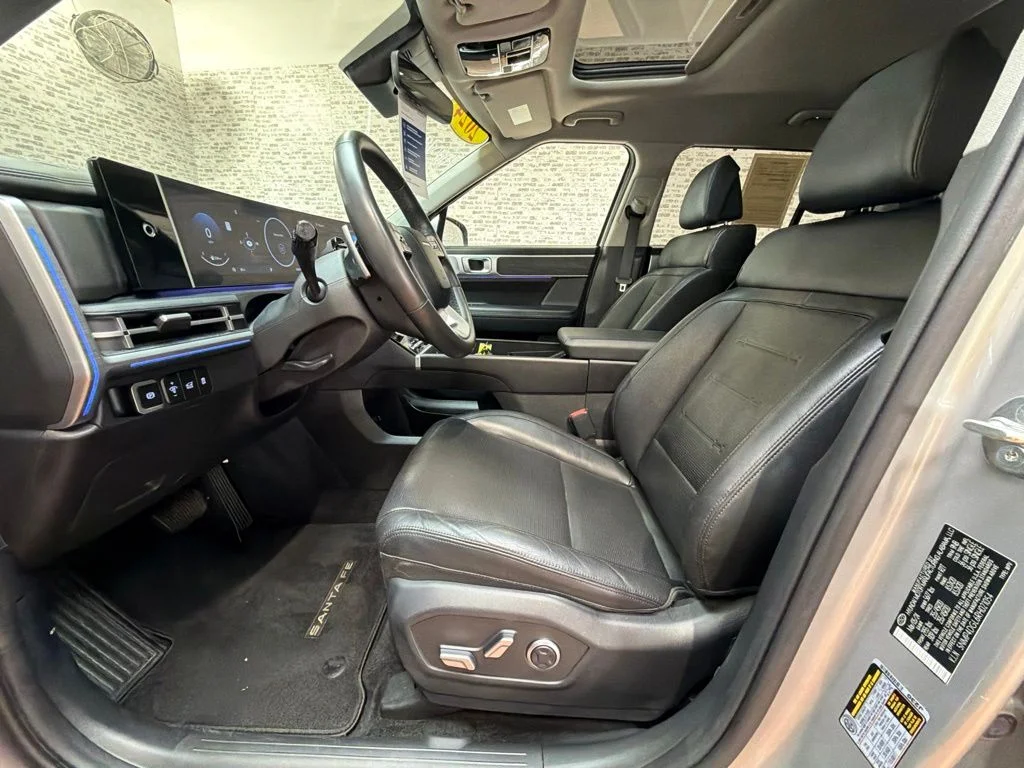 Used 2024 Shimmering Silver Hyundai Limited image 23