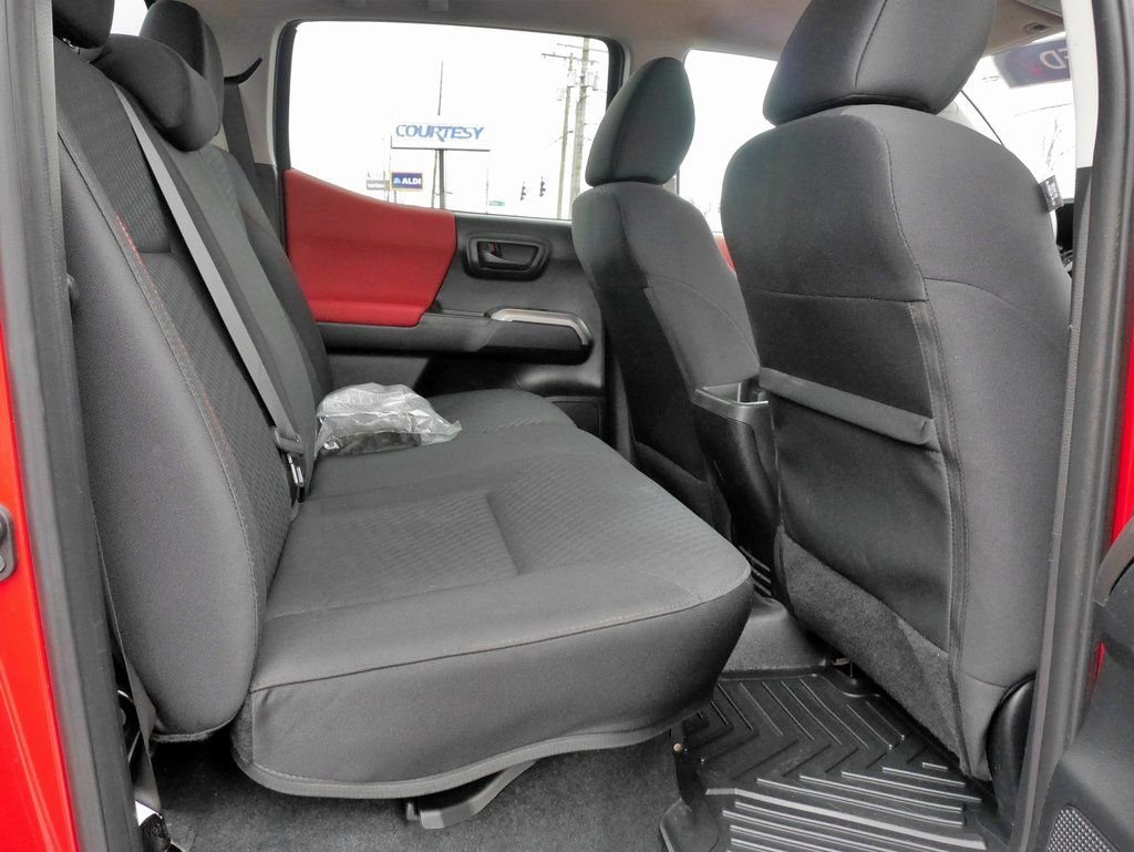 2023 Toyota Tacoma SR5 - Photo 11