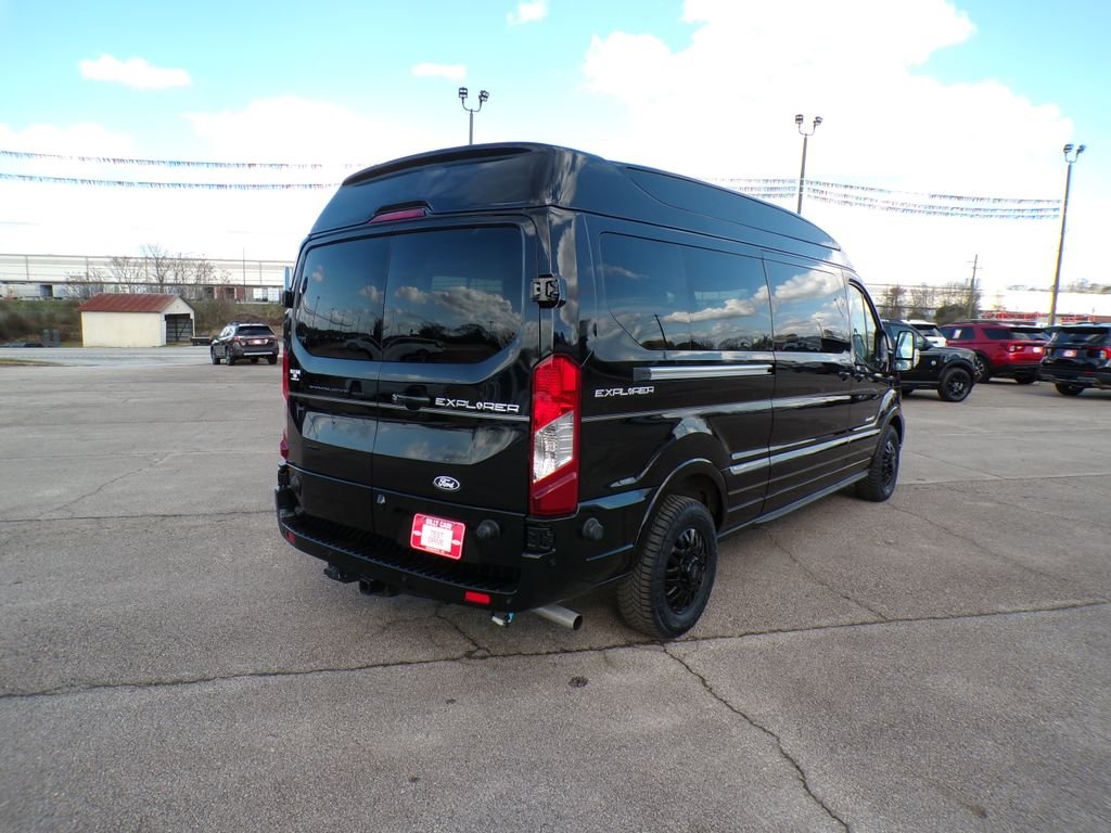 New 2026 Agate Black Metallic Ford Cargo Van image 7
