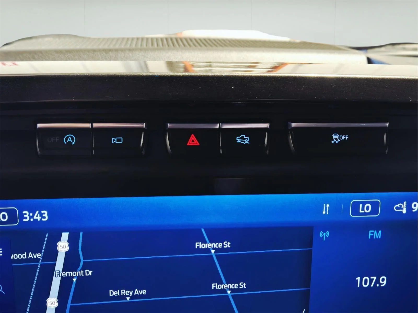 Used 2023 Avalanche Gray Ford Tremor image 37
