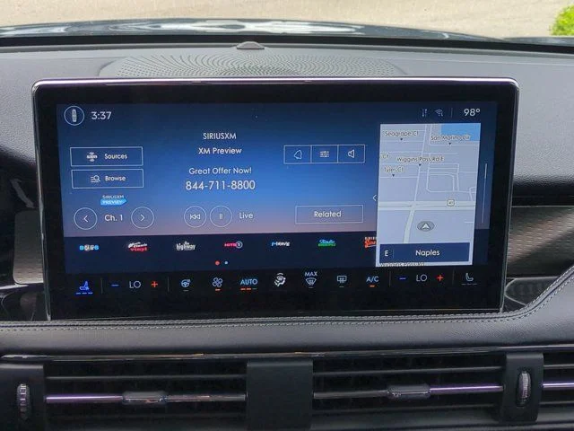 Used 2023 Blue Lincoln Reserve image 17