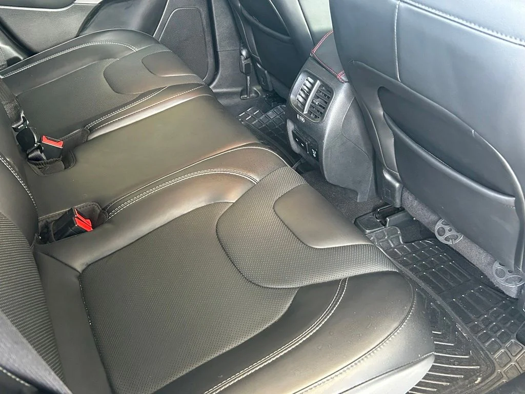 Used 2020 Black Jeep Limited image 33