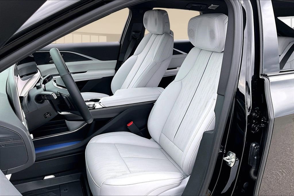 2026 Cadillac LYRIQ Premium Luxury - Photo 9