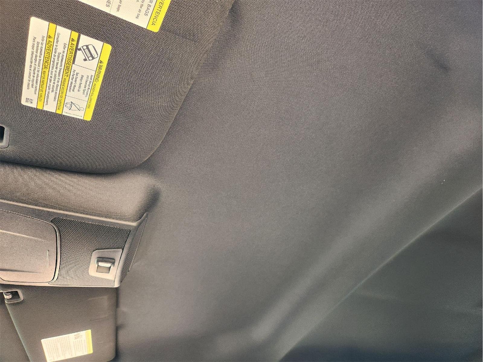 Used 2015  Ford XL image 24