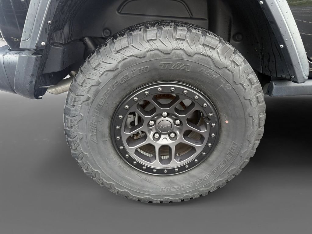 Certified Used 2023 Black Jeep Willys image 10