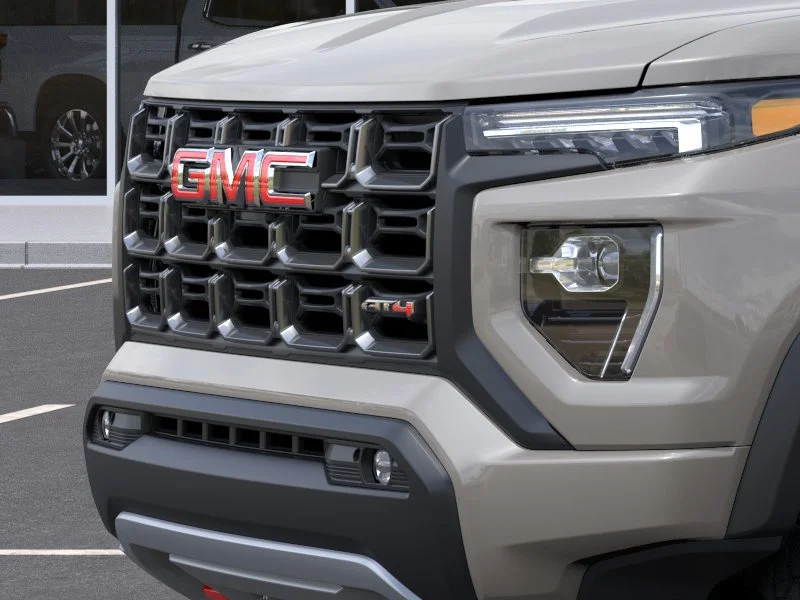 2026 GMC Canyon AT4 - Photo 14