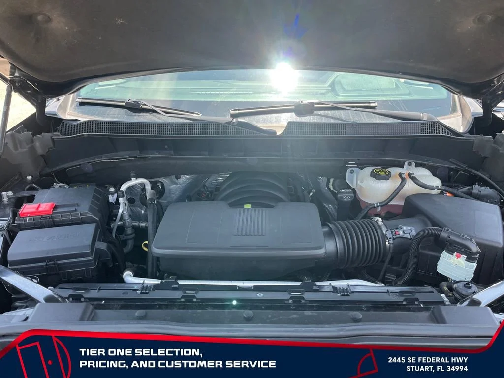 Used 2022 Black Chevrolet High Country image 34