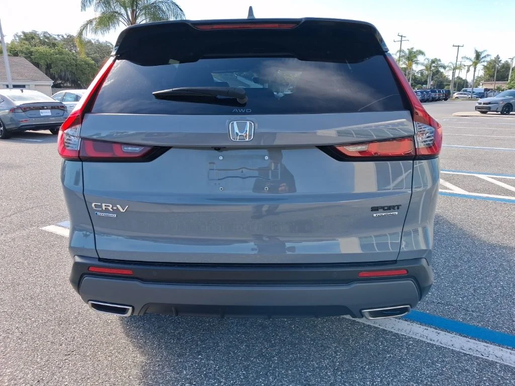 Used 2024  Honda Sport Touring image 6