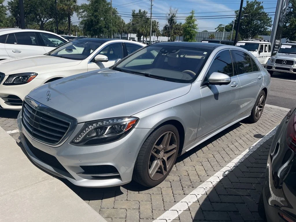 Used 2016 Iridium Silver Metallic Mercedes-Benz S 550 image 1
