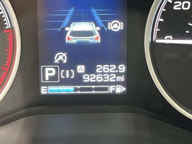 Used 2020 Crystal White Pearl Subaru Limited image 19
