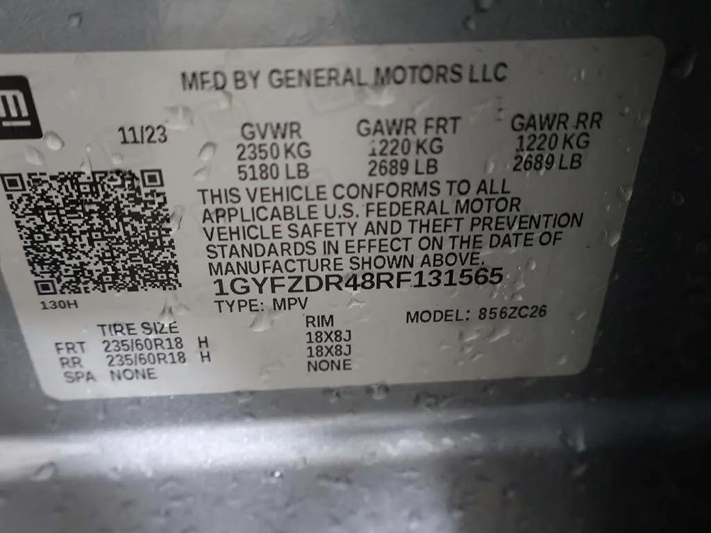 Used 2024 Silver Cadillac Premium Luxury image 46