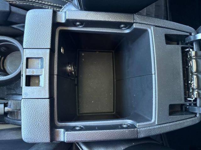 Used 2014 Bright White Clearcoat Jeep Rubicon image 25