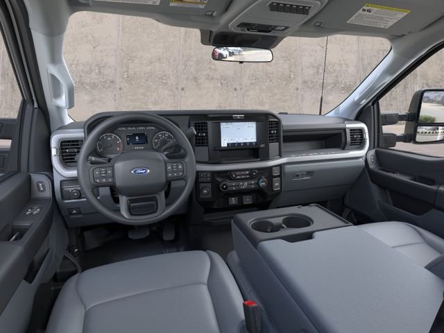 New 2026 Oxford White Ford XL image 9