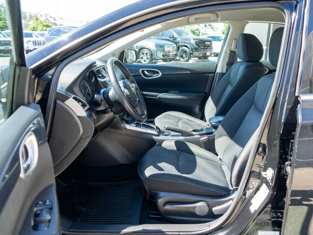 Used 2019 Black Nissan SR image 11