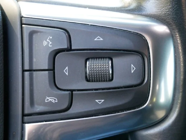 Used 2020 Black Chevrolet LT image 18