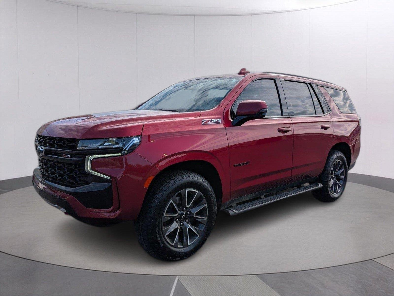 Used 2023 RADIANT RED TINTCOAT Chevrolet Z71 image 1