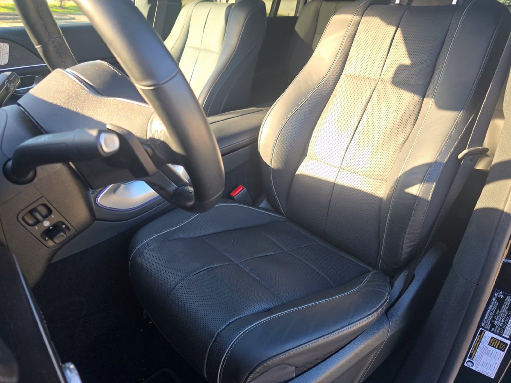 Certified Used 2023 Black Mercedes-Benz GLS 450 image 24