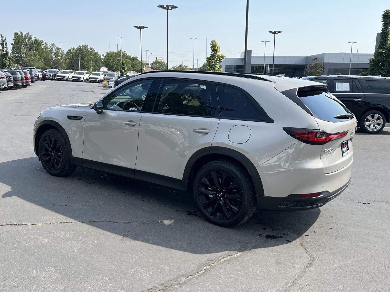 2025 Mazda CX-90 Premium Sport - Photo 11