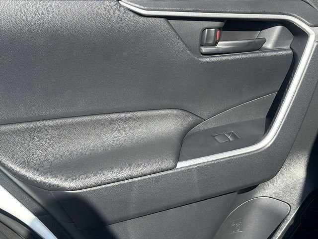 Certified Used 2025 White Toyota LE image 19