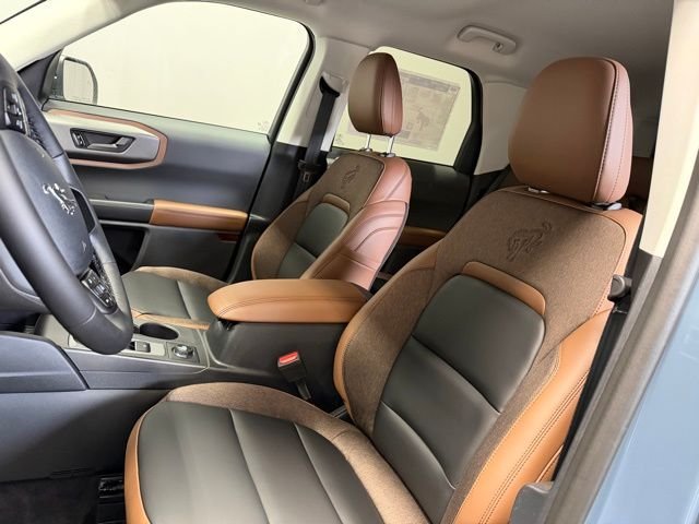 New 2026 Azure Gray Metallic Tri-Coat Ford Outer Banks® image 16