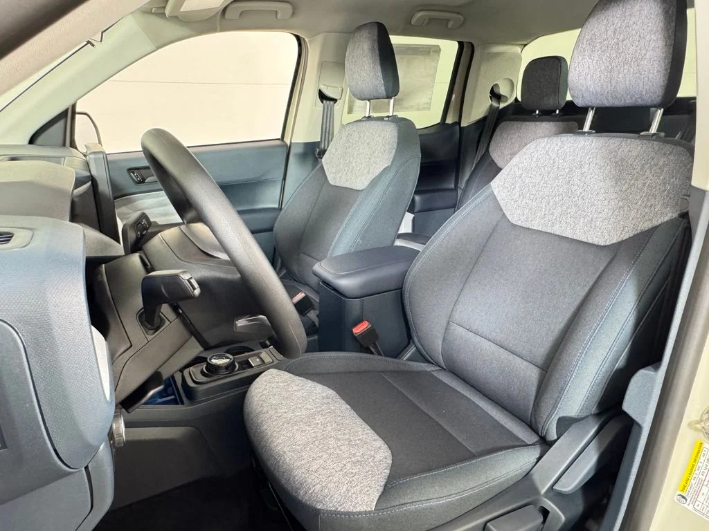New 2025 Beige Ford XLT image 26