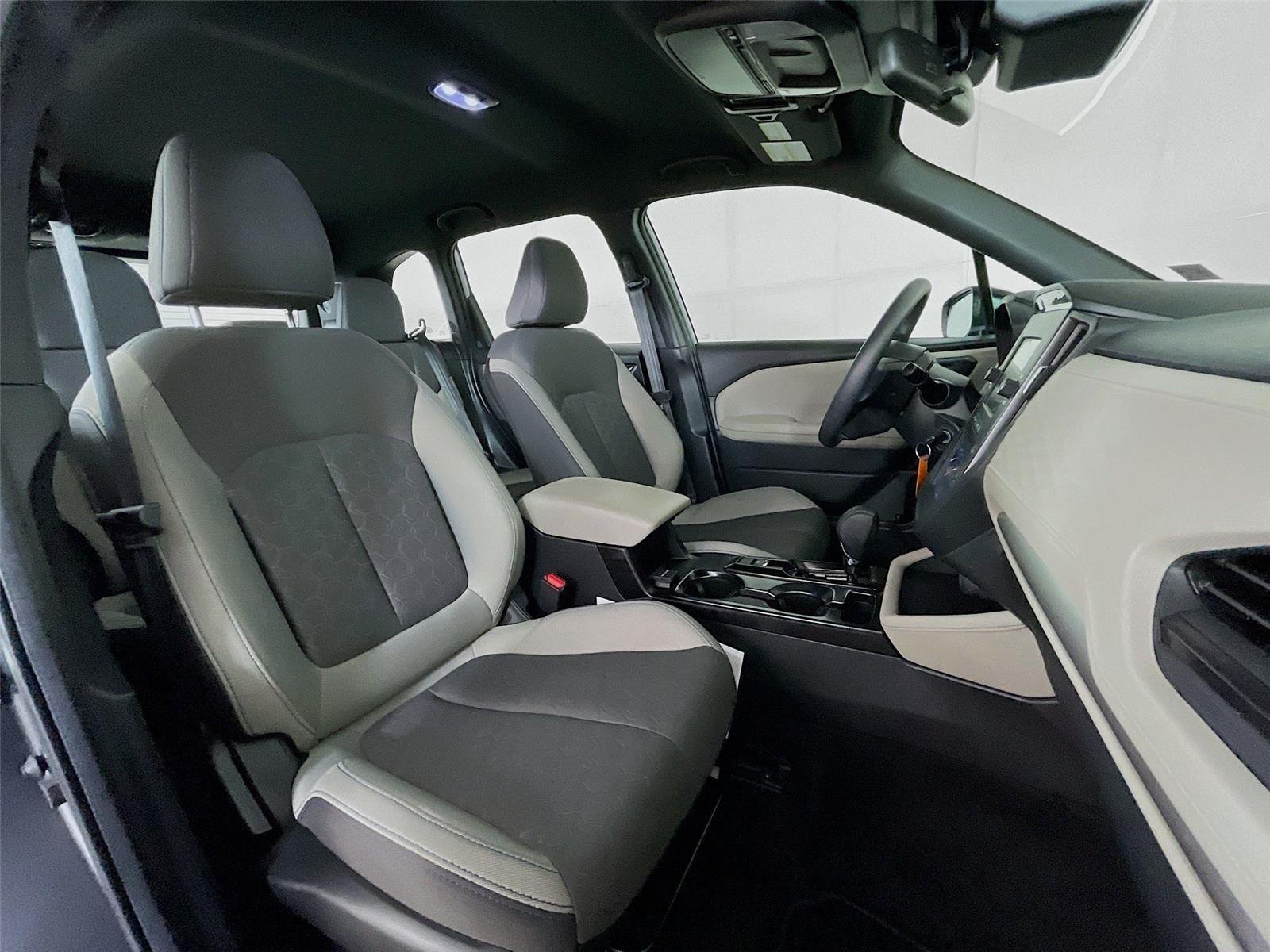 Used 2026 Magnetite Gray Metallic Subaru Base image 30