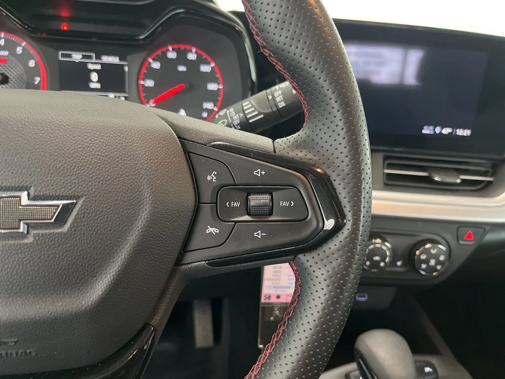 Used 2024 Blue Chevrolet 1RS image 7