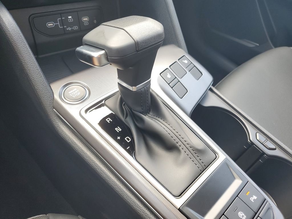 2026 Kia Sportage EX - Photo 41