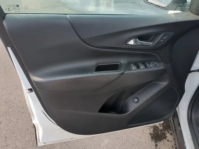 Used 2023 Summit White Chevrolet LT image 12