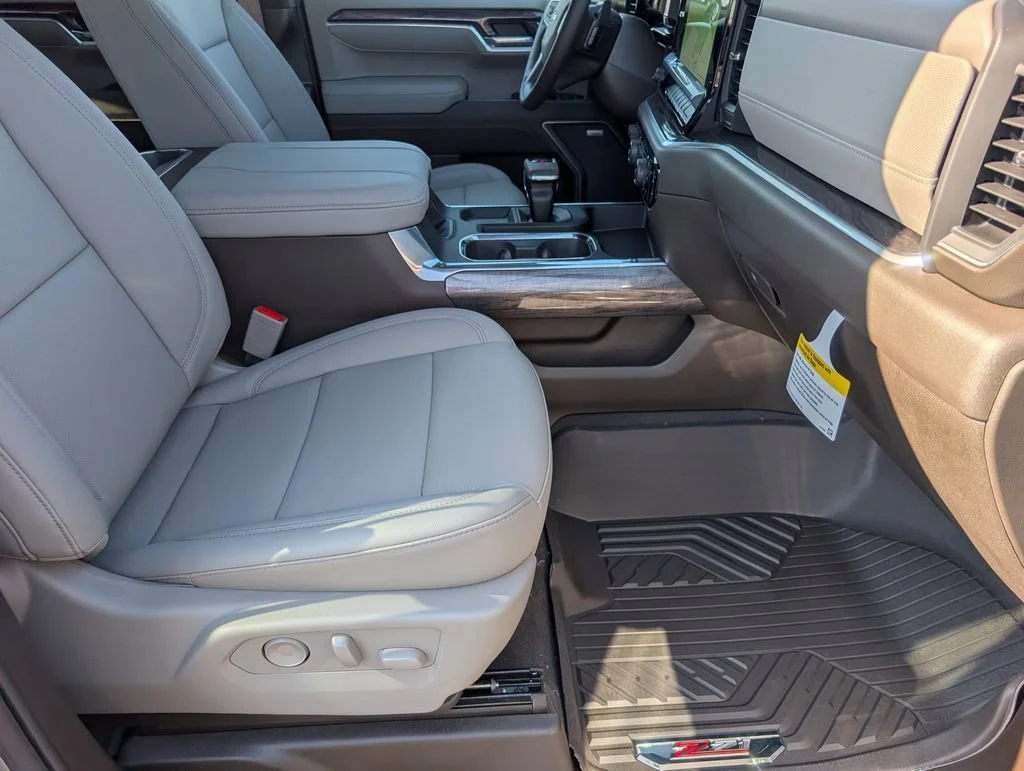 2026 Chevrolet Silverado 1500 LTZ - Photo 28
