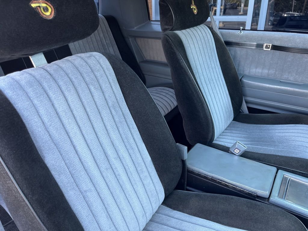 Used 1986 Black Buick Grand National image 35