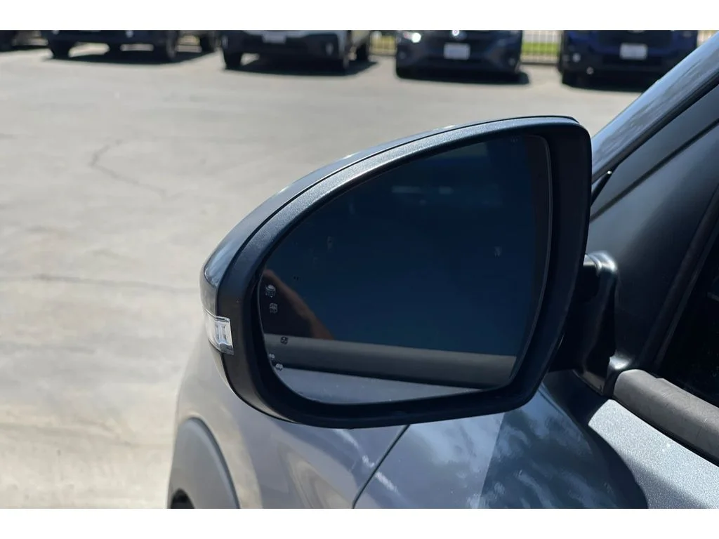 Used 2017 Coliseum Gray Hyundai Sport image 52