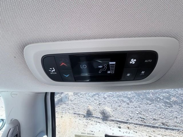 2023 Chrysler Pacifica Touring L - Photo 29
