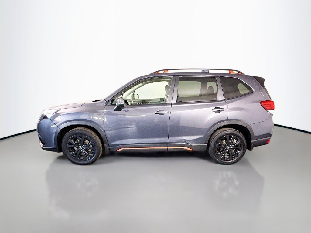 Used 2024 Magnetite Gray Metallic Subaru Sport image 4