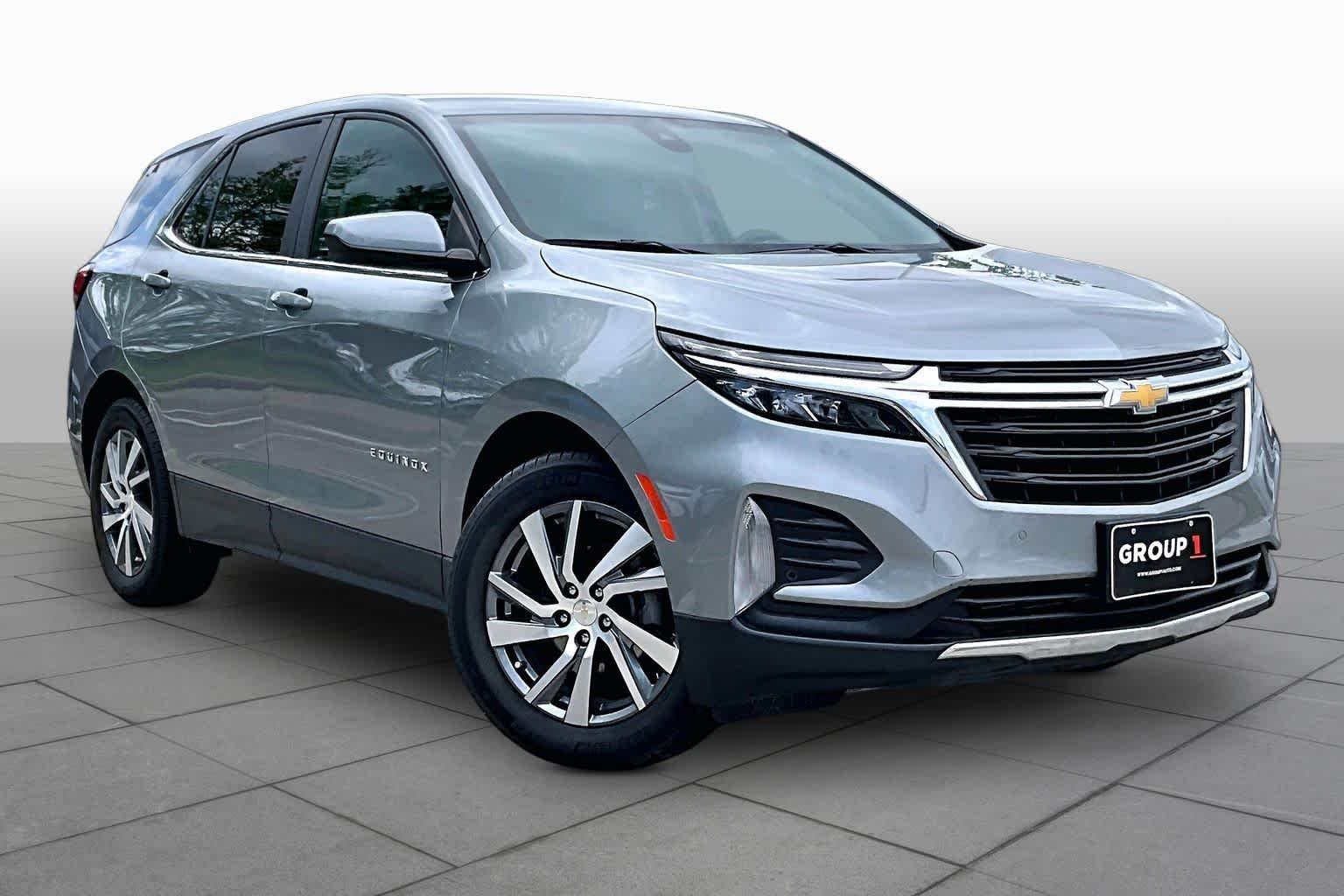 Used 2023 Sterling Gray Metallic Chevrolet LT image 3