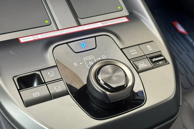 2026 Toyota bZ Woodland Woodland Premium - Photo 23