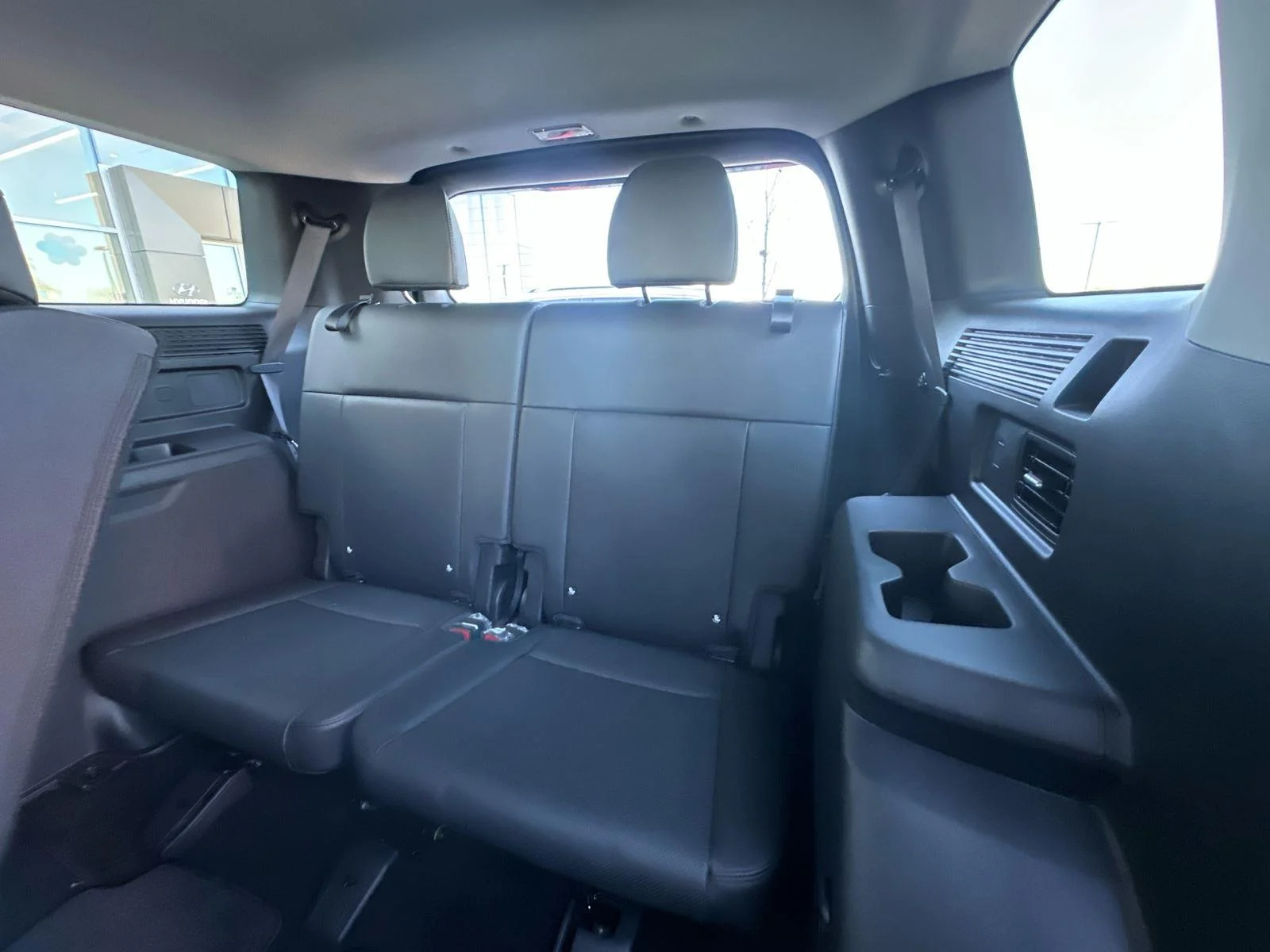 2025 Hyundai Santa Fe SEL - Photo 29