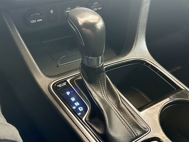 Used 2018 Gray Hyundai Sport+ image 17