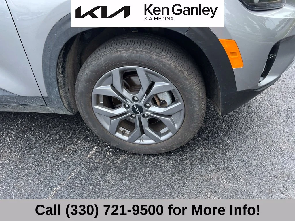 Certified Used 2024 Gray Kia LX image 22