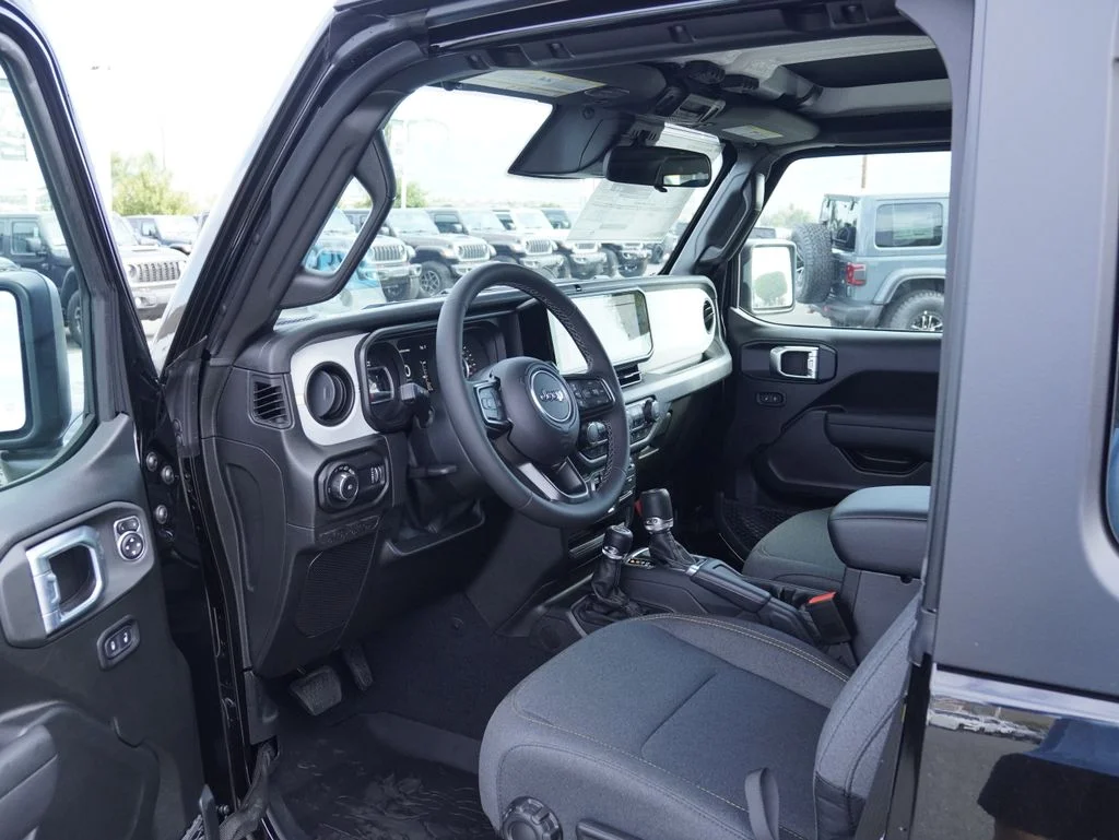 New 2026 Black Clear-Coat Exterior Paint Jeep Sport S image 25