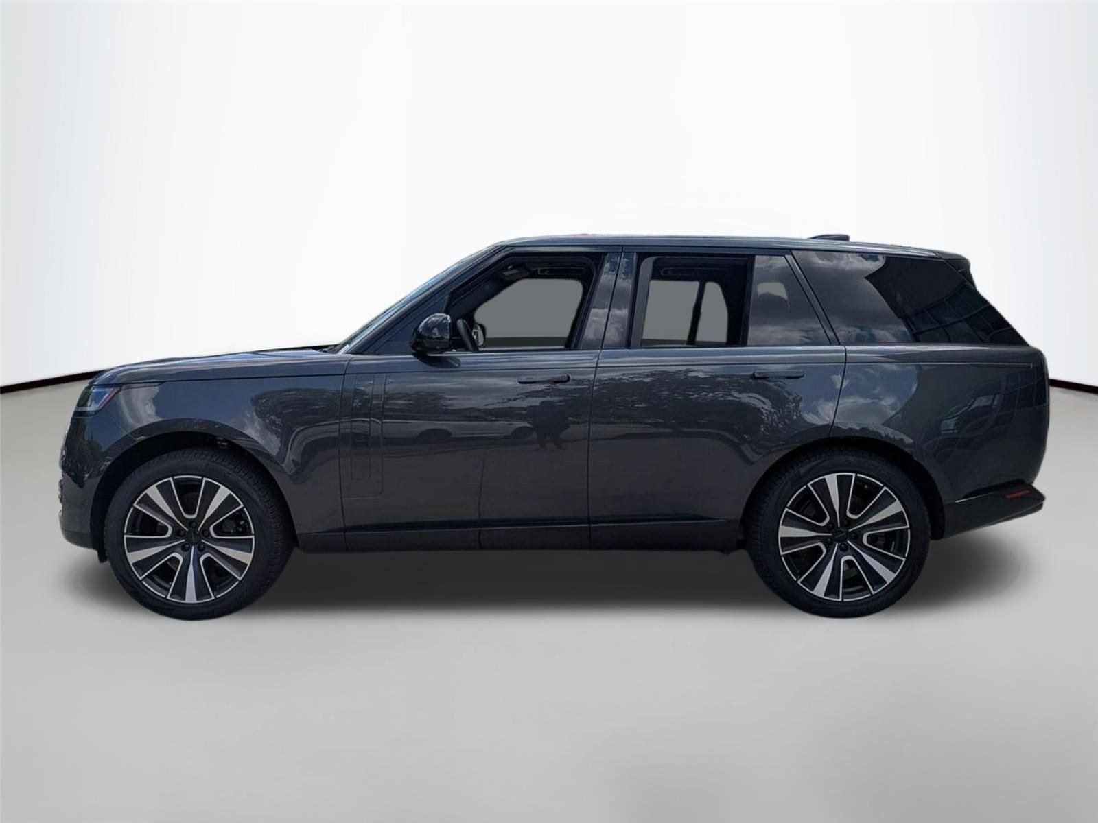 Used 2025 Carpathian Grey Premium Metallic Land Rover SE image 8