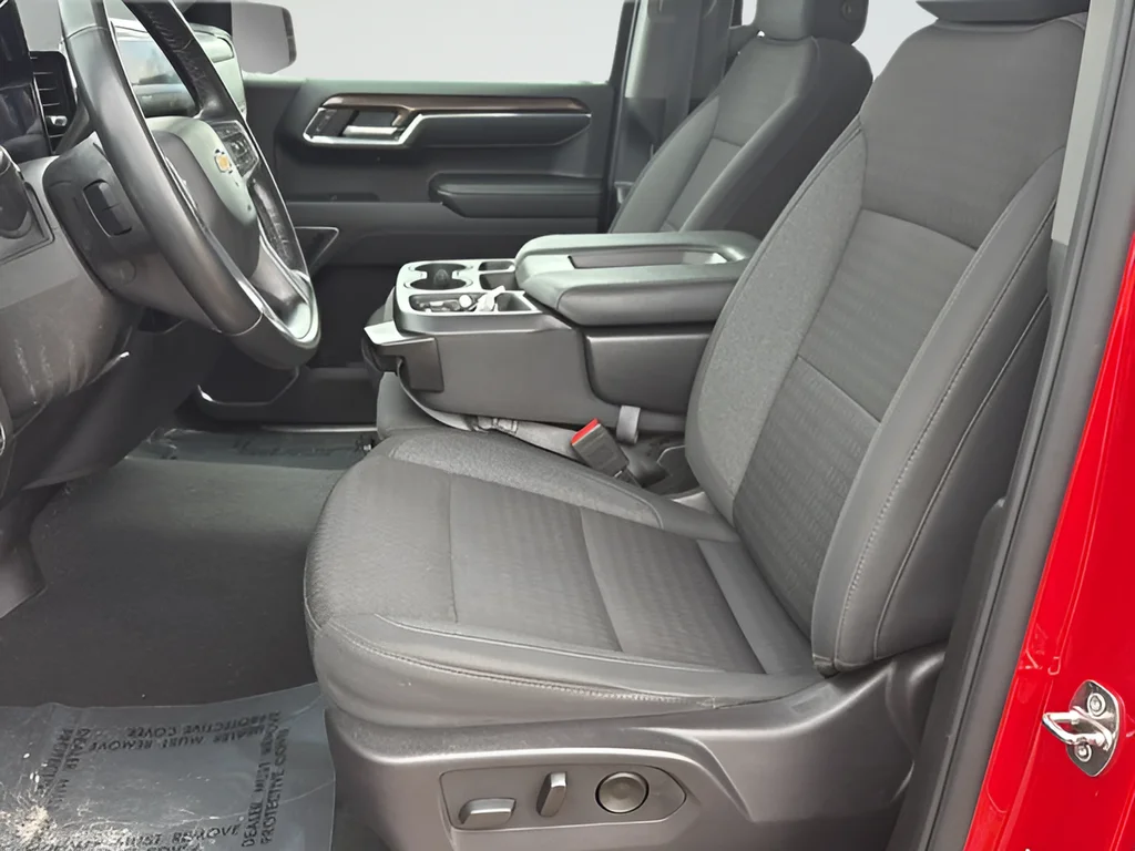 Used 2024 Red Chevrolet LT image 12