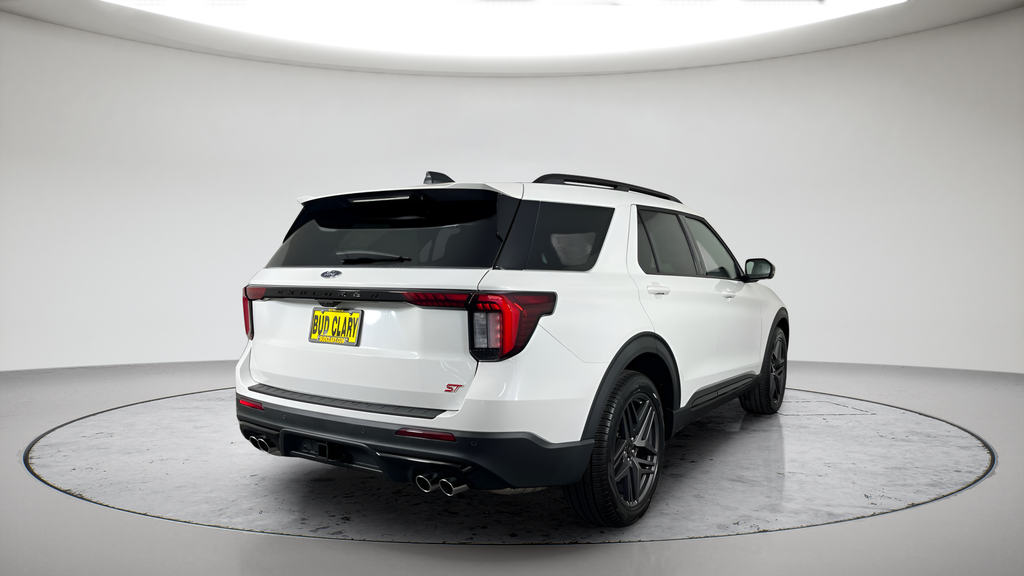 New 2026 Star White Metallic Tri-Coat Ford ST image 3