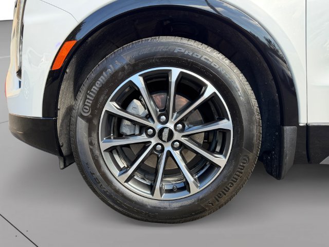 Used 2024 Crystal White Tricoat Cadillac Sport image 9