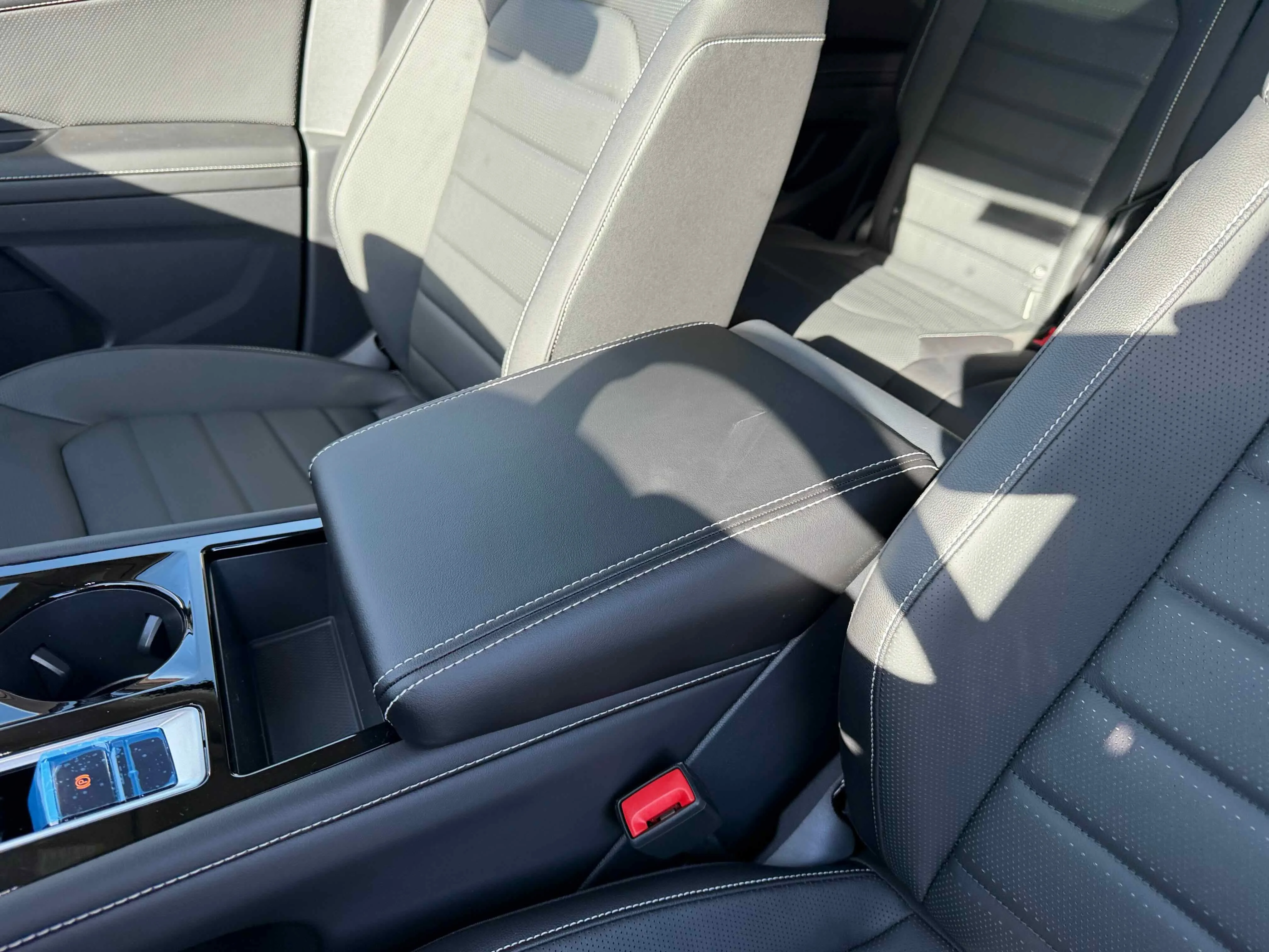 New 2026 Gray Volkswagen 2.0T SEL image 27