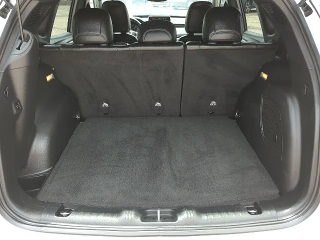 Certified Used 2025 White Jeep Latitude image 25
