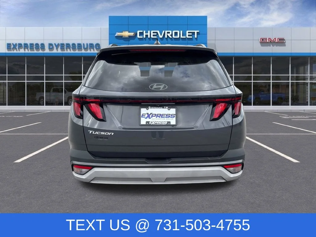 Used 2025 Gray Hyundai SEL image 6